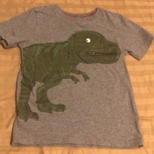 💙 5 for $20 boys Dino shirt 💙